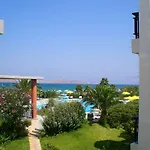 Stella Maris فندق