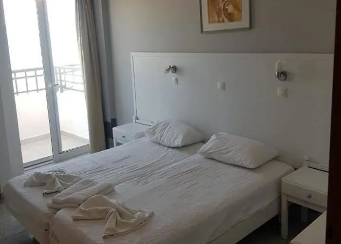 Stella Maris 酒店 马尔马里